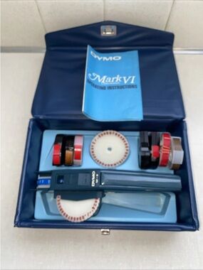 VTG  Dymo Mark V1 Tapewriter  Embossing Label Maker Handheld Works CASE & TAPE